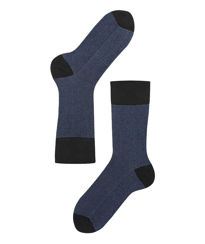Think About Socken mit blauen Linien
