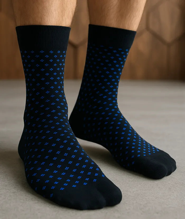 Men's socks in black with blue dots for everyday & leisure Lenz Products Men's socks in black with blue dots for everyday & leisure Lenz Products